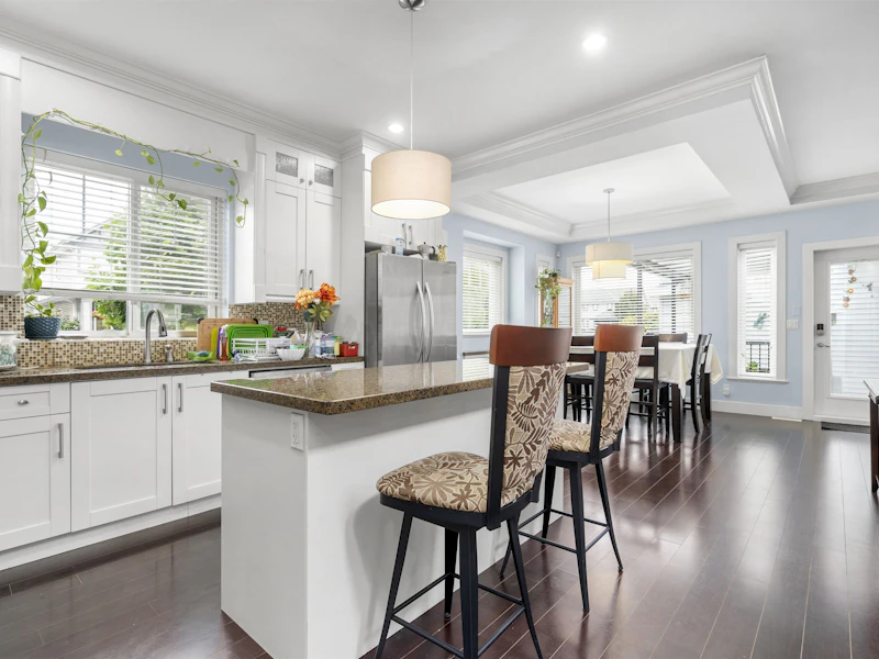 7148 194b Street, Surrey BC V4N 5Z4