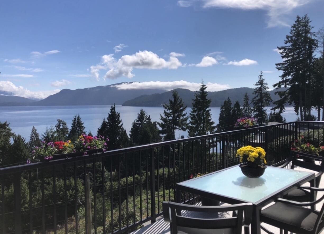 1841 North Road, Gibsons, BC, V0N 1V1