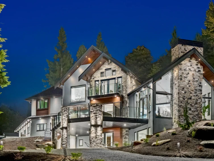 12370 269 Street, Maple Ridge, BC, V2W 1N8