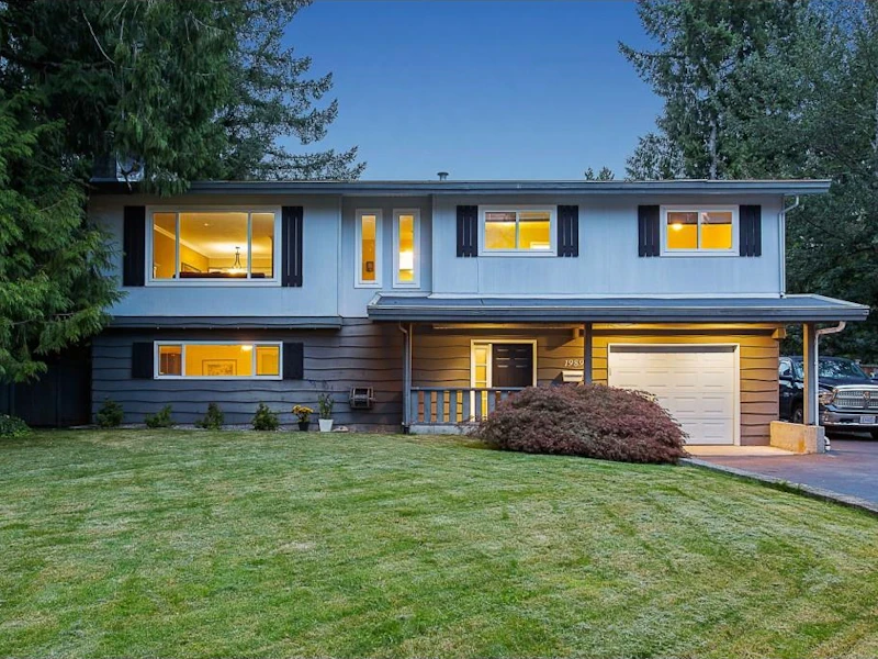 19891 38b Avenue, Langley BC V3A 6G3