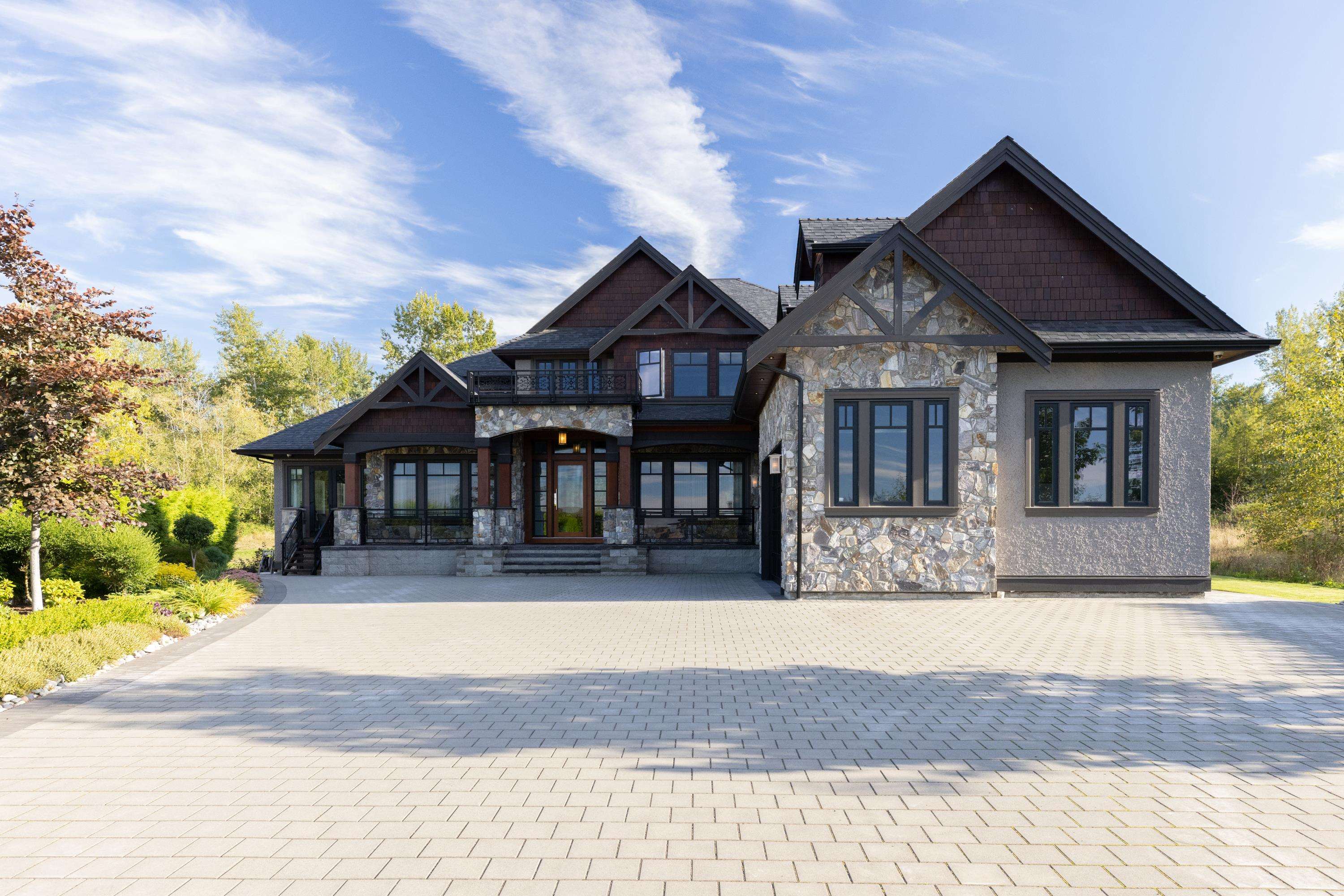 20340 2 Avenue, Langley, BC, V2Z 0A3