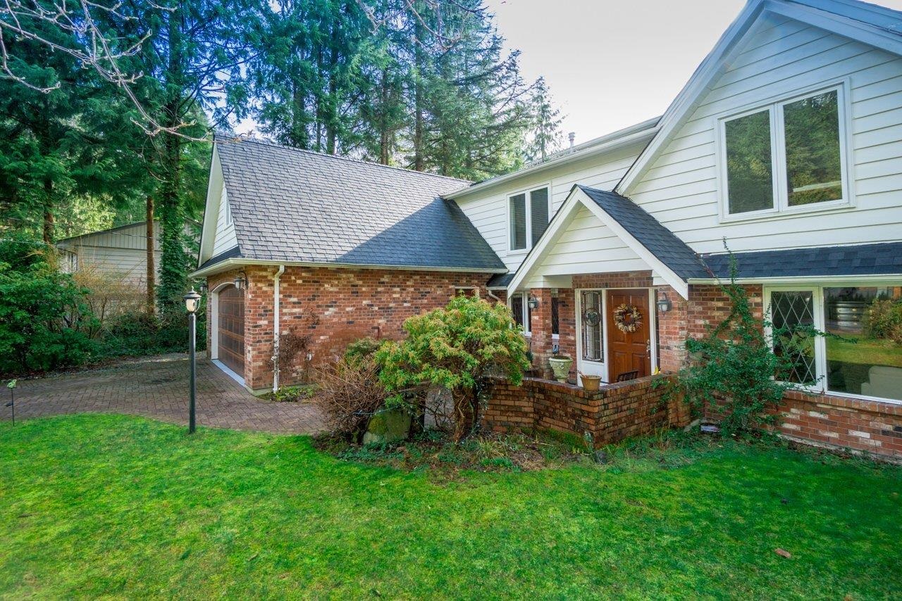 71 Deep Dene Road, West Vancouver, BC, V7S 1A1