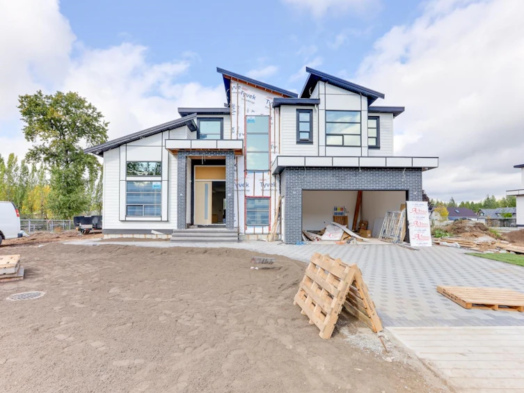 19703 33 Avenue, Langley, BC