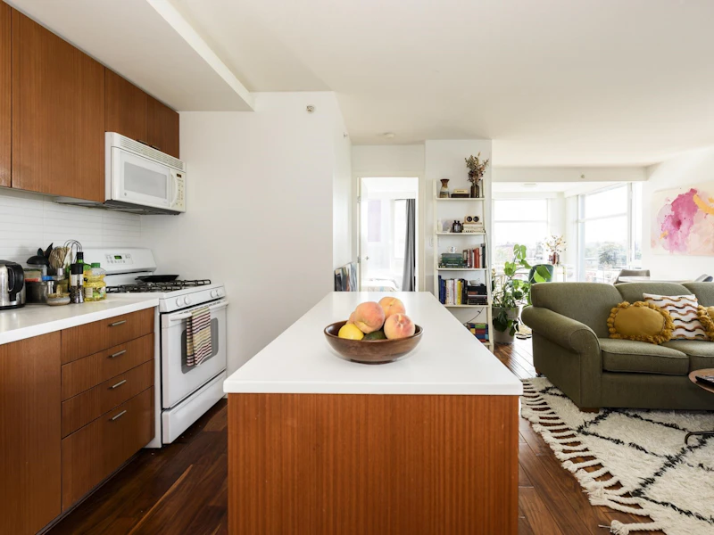 707 - 328 E 11th Avenue, Vancouver BC V5T 4W1