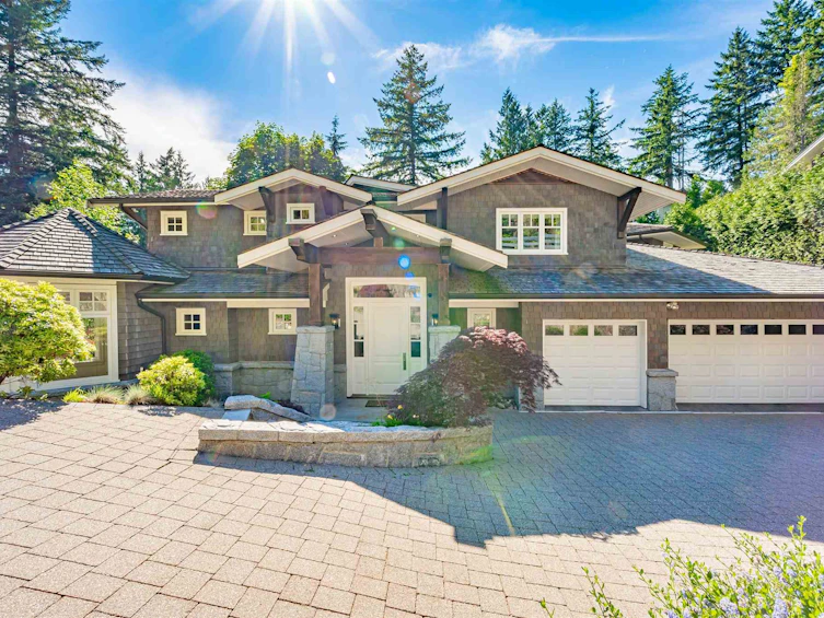 3785 Bayridge Avenue, West Vancouver, BC, V7N 3J3