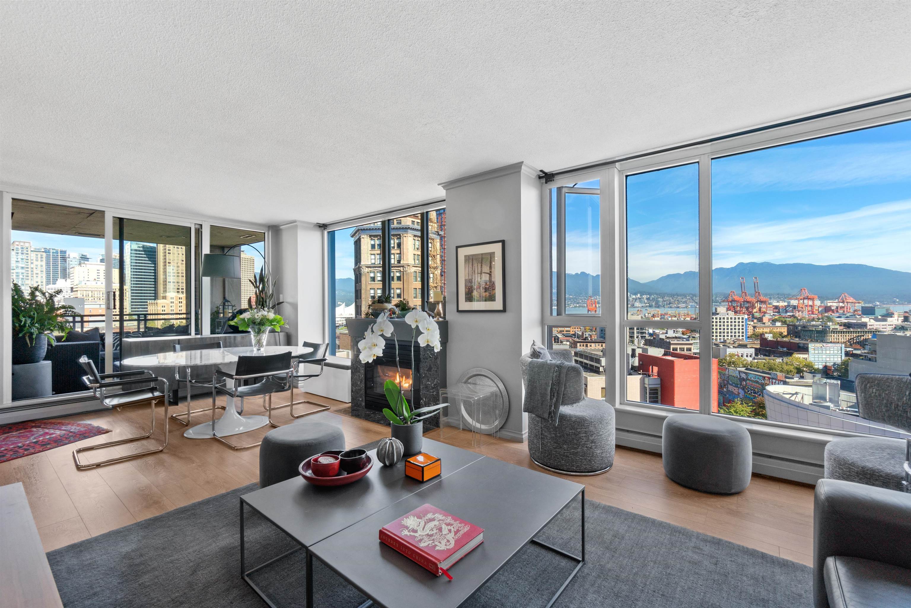 1502-183 Keefer Place, Vancouver, BC, V6B 6B9