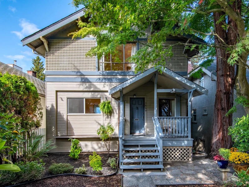 3669 W 14th Avenue, Vancouver BC V6R 2W6