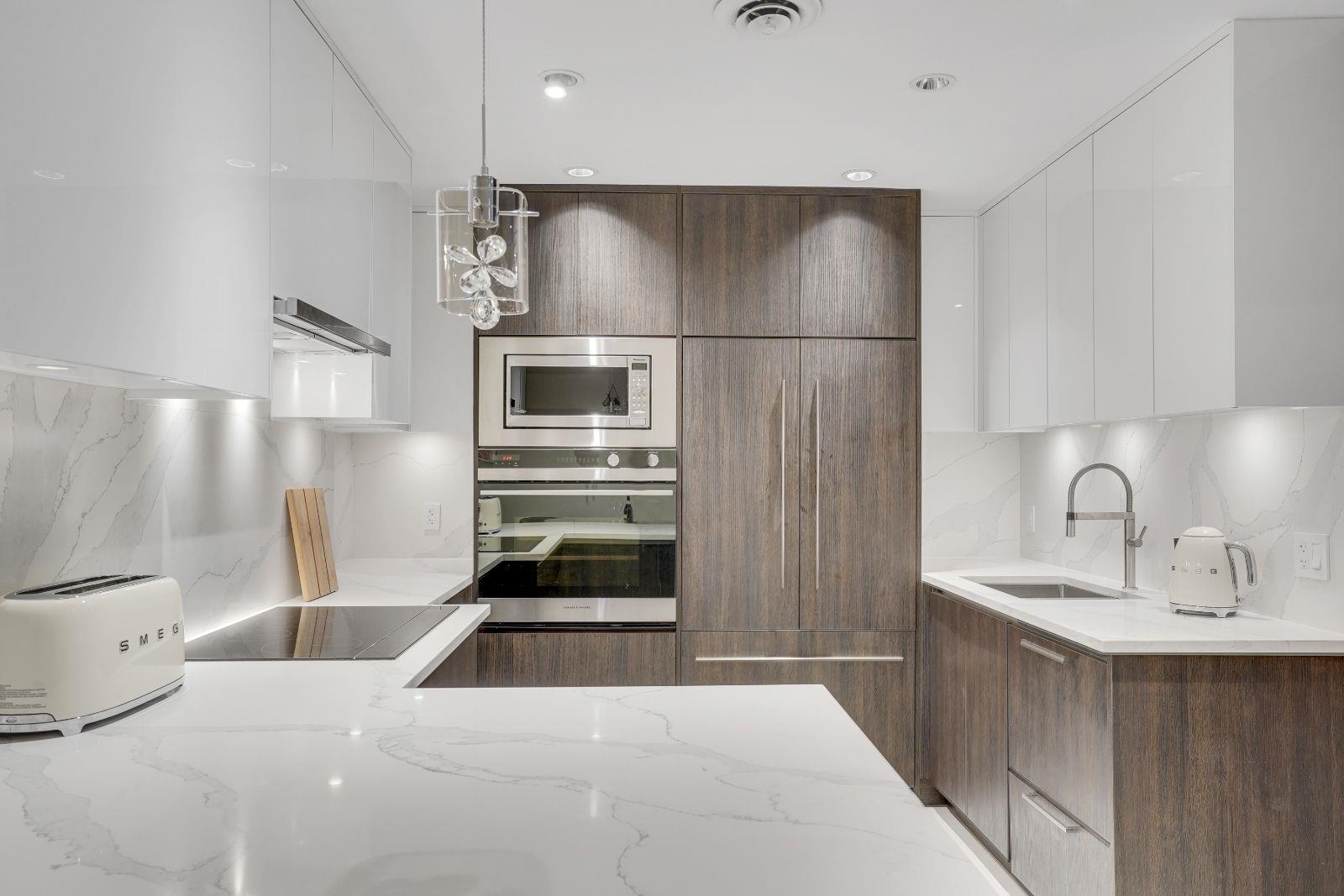 896 Hamilton Street, Vancouver, BC, V6B 5W4