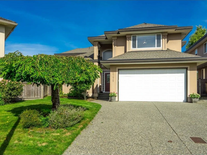 21771 46a Avenue, Langley BC V3A 9B5