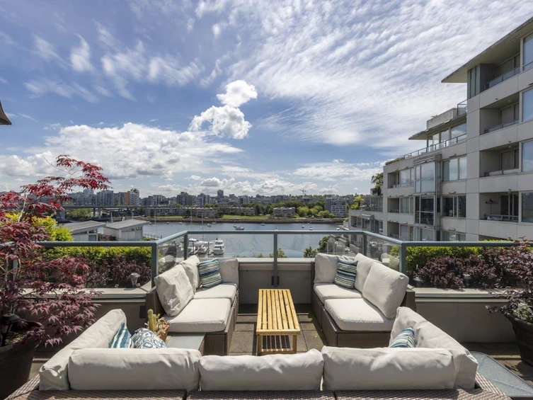 711-1288 Marinaside Crescent, Vancouver, BC, V6Z 2W5