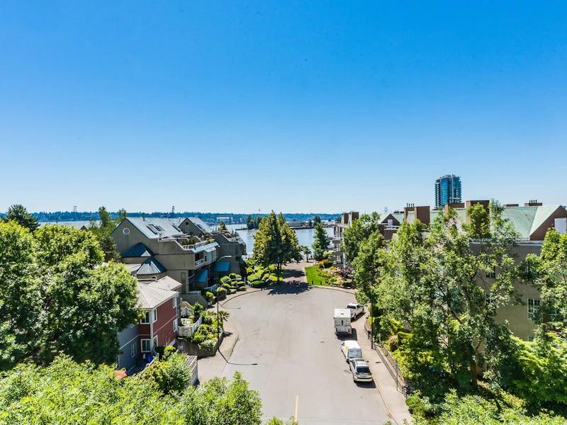 505 - 1135 Quayside Drive, New Westminster BC V3M 6J4