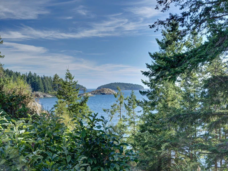 304 Georgia Drive, Gibsons BC