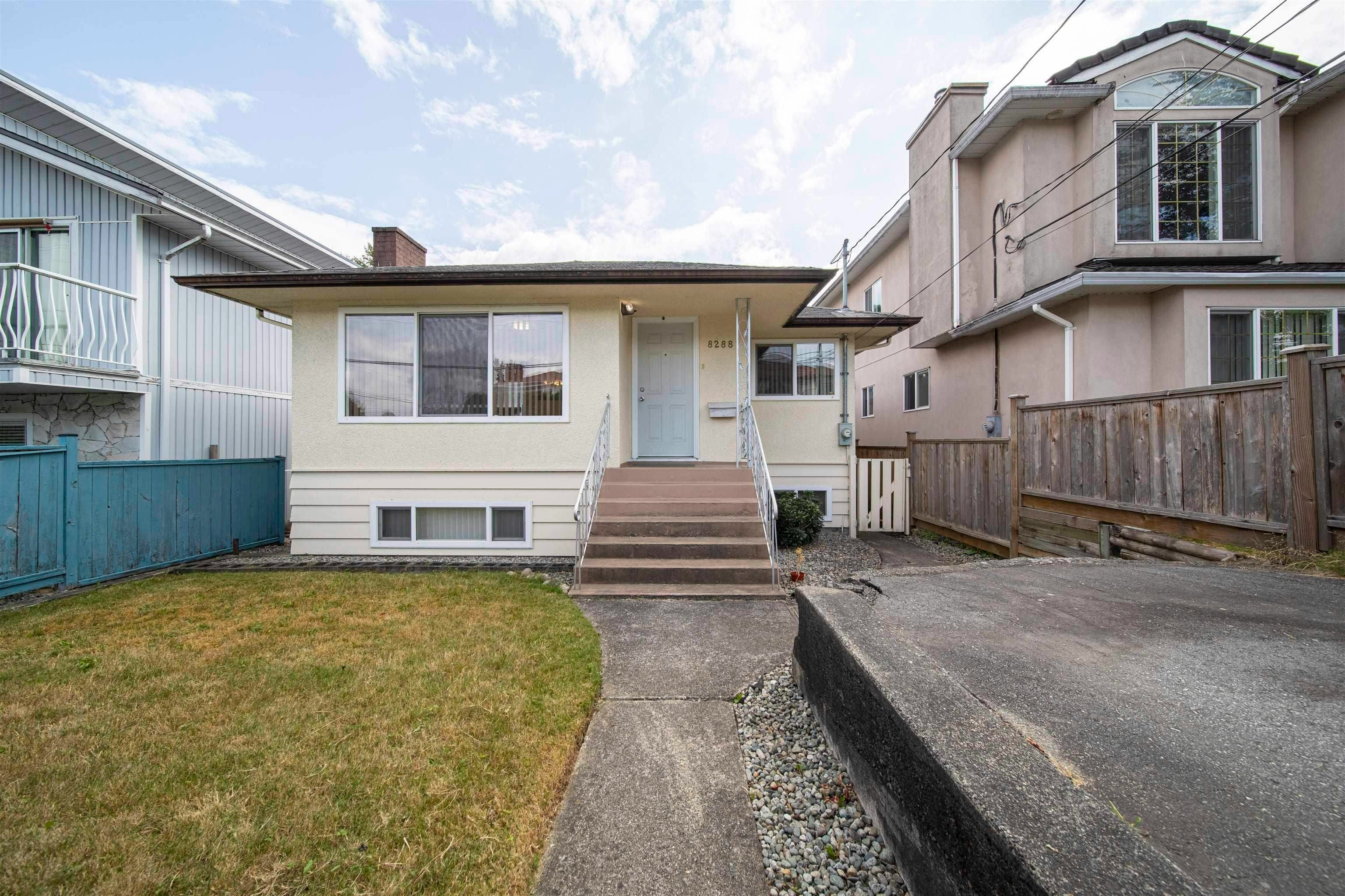 8288 12th Avenue, Burnaby, BC, V3N 2L4