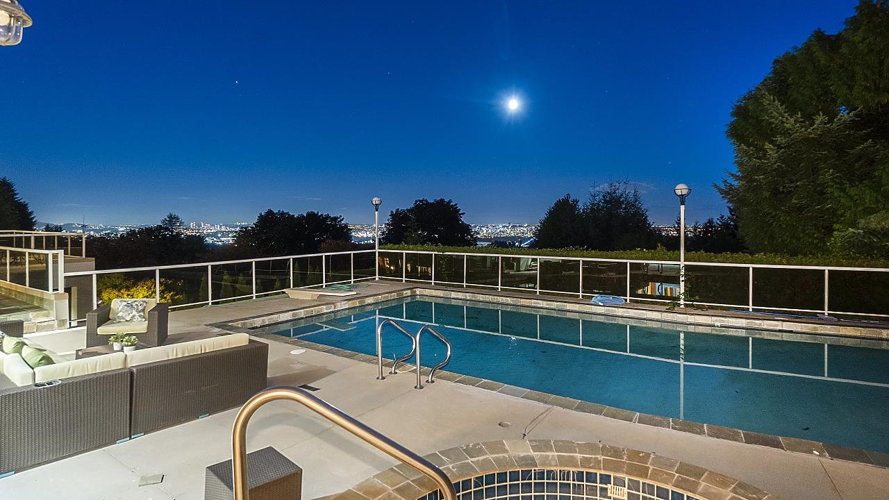 1035 King Georges Way, West Vancouver, BC, V7S 1S6