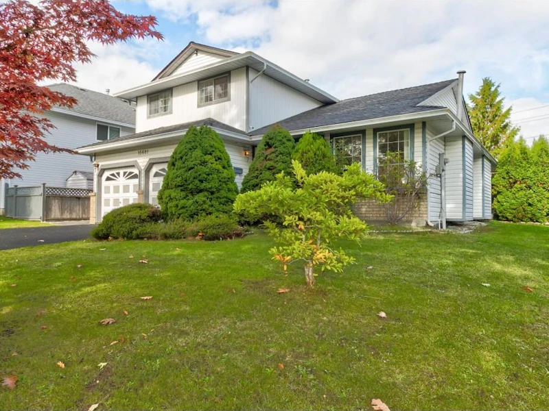 15681 94a Avenue, Surrey BC V4N 3B5