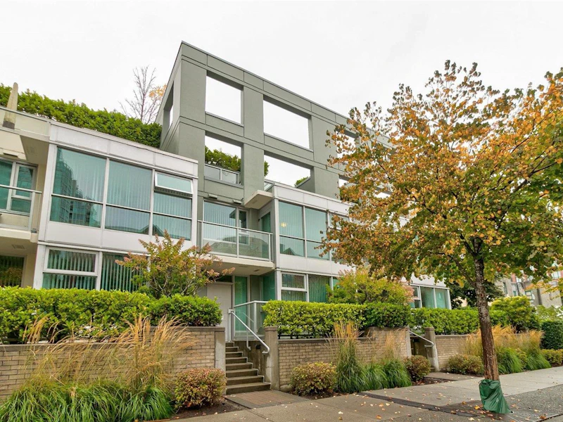 169 Milross Avenue, Vancouver BC V6A 0A2