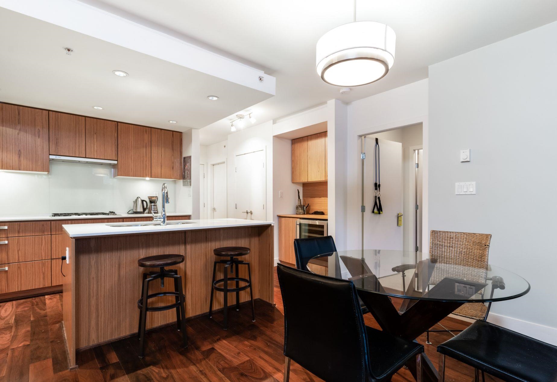 309-1675 W 8th Avenue, Vancouver, BC, V6J 0A8