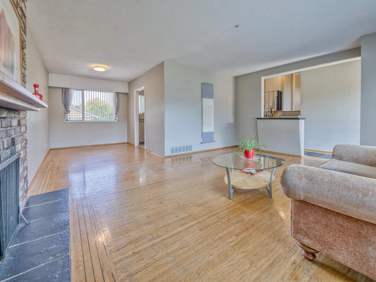 3311 Barmond Avenue, Richmond, BC, V7E 1A1