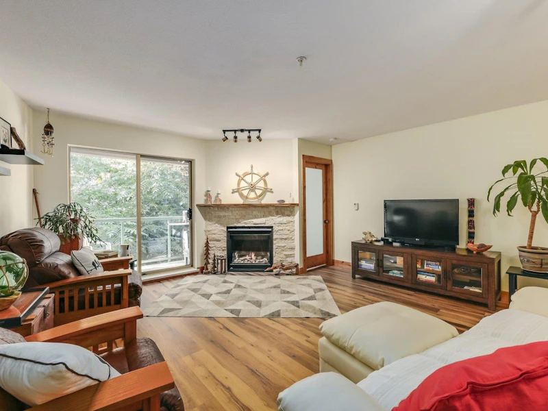 406A - 301 Maude Road, Port Moody BC V3H 5B1