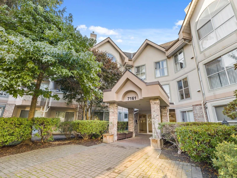 109 - 7161 121st Street, Surrey BC V3W 1G8