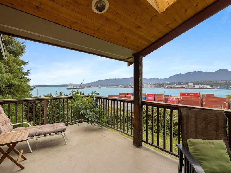 2595 Wall Street, Vancouver BC V5K 1A6