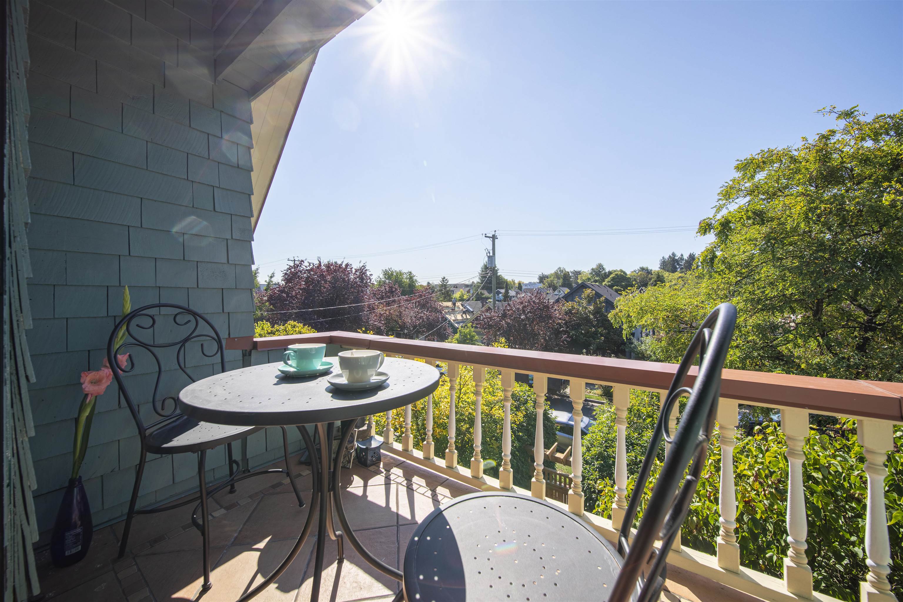 1599 E 11th Avenue, Vancouver, BC, V5N 1Y8