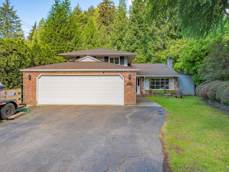 5719 Cranley Drive, West Vancouver BC V7W 1S7
