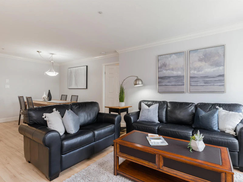 306 - 1575 Best Street, Surrey BC V4B 5K1