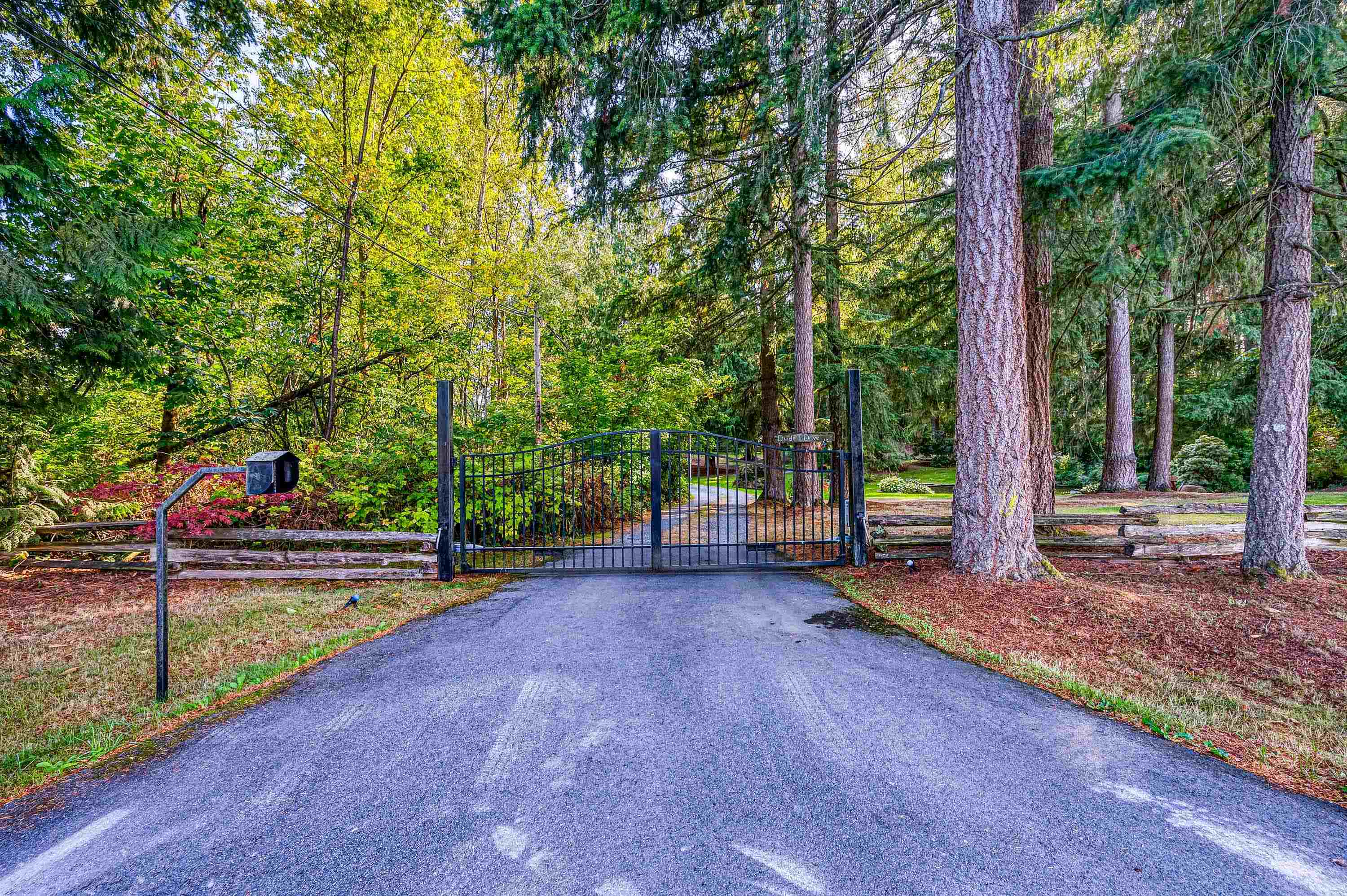 24898 40 Avenue, Langley, BC, V4W 1Z3