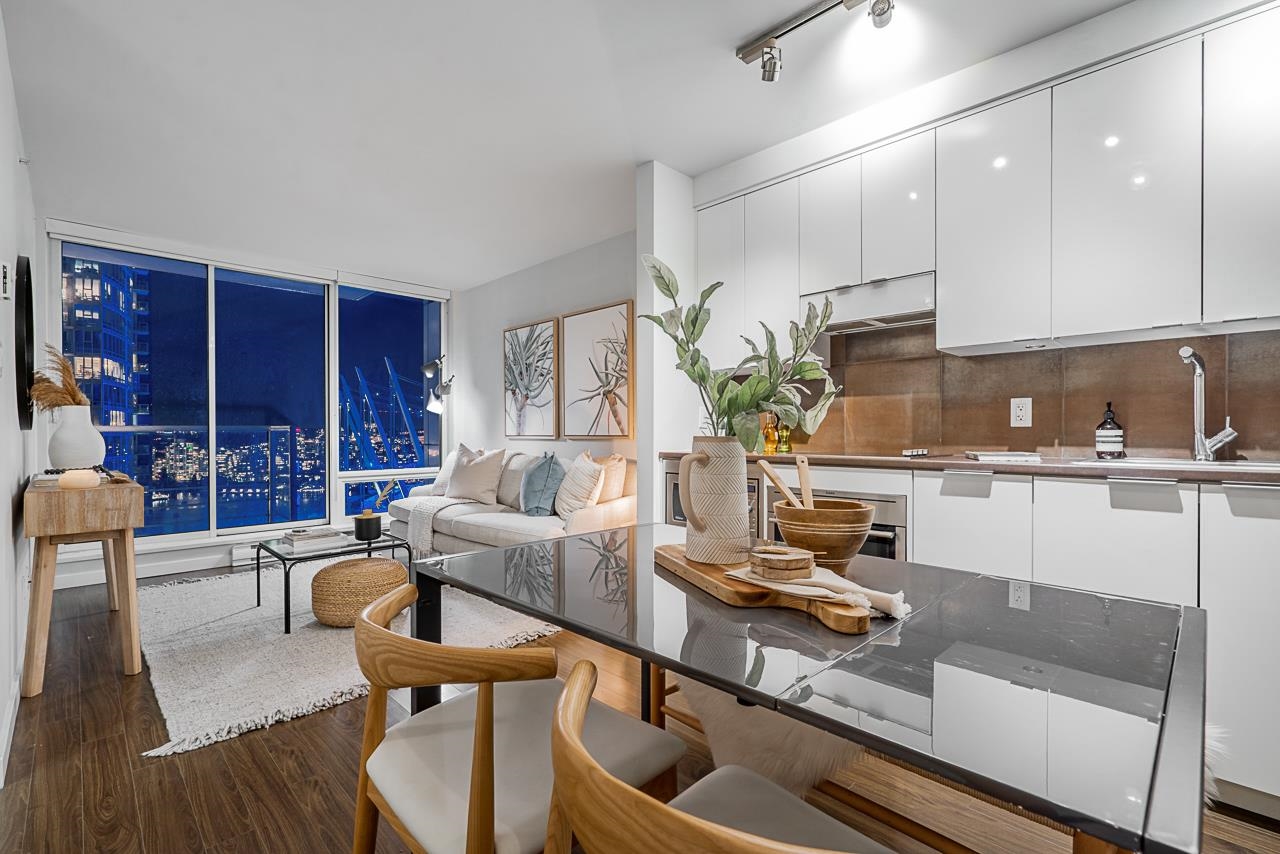 2503-161 W Georgia Street, Vancouver, BC, V6B 0K9