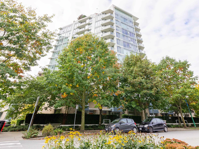 208 - 175 W 2nd Street, North Vancouver BC V7M 0A5