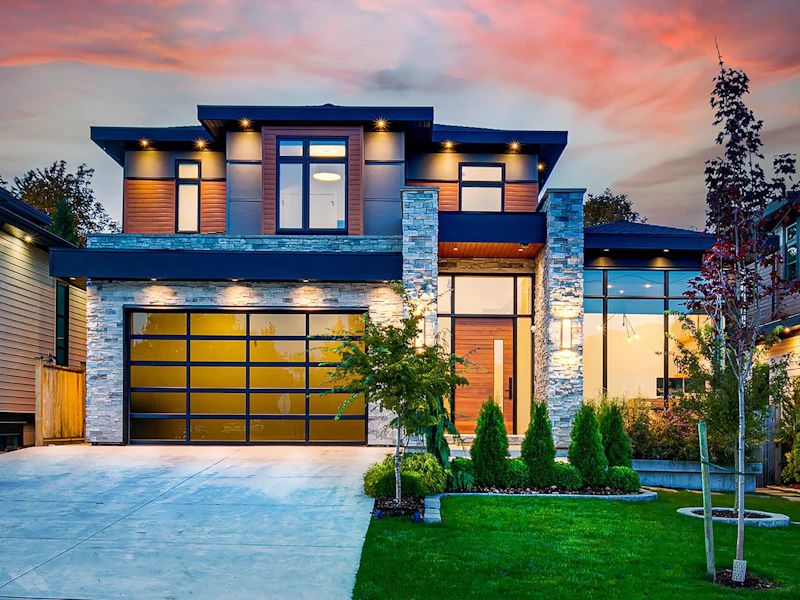 16923 Greenway Drive, Surrey BC