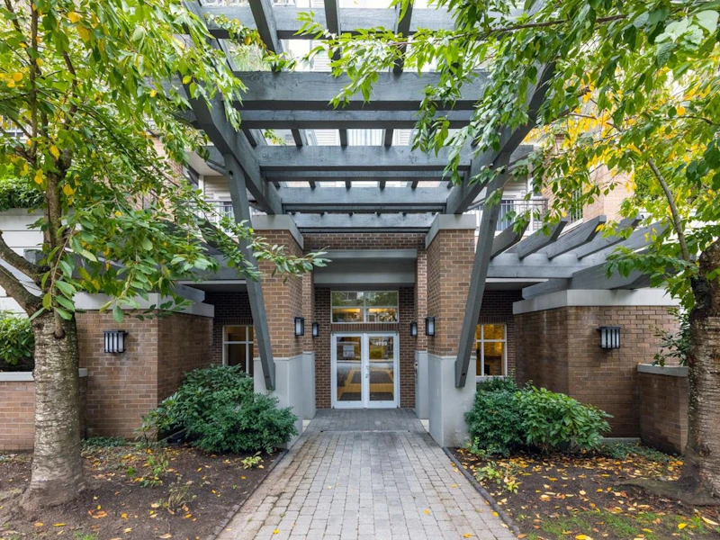 210 - 4799 Brentwood Drive, Burnaby BC V5C 0C4