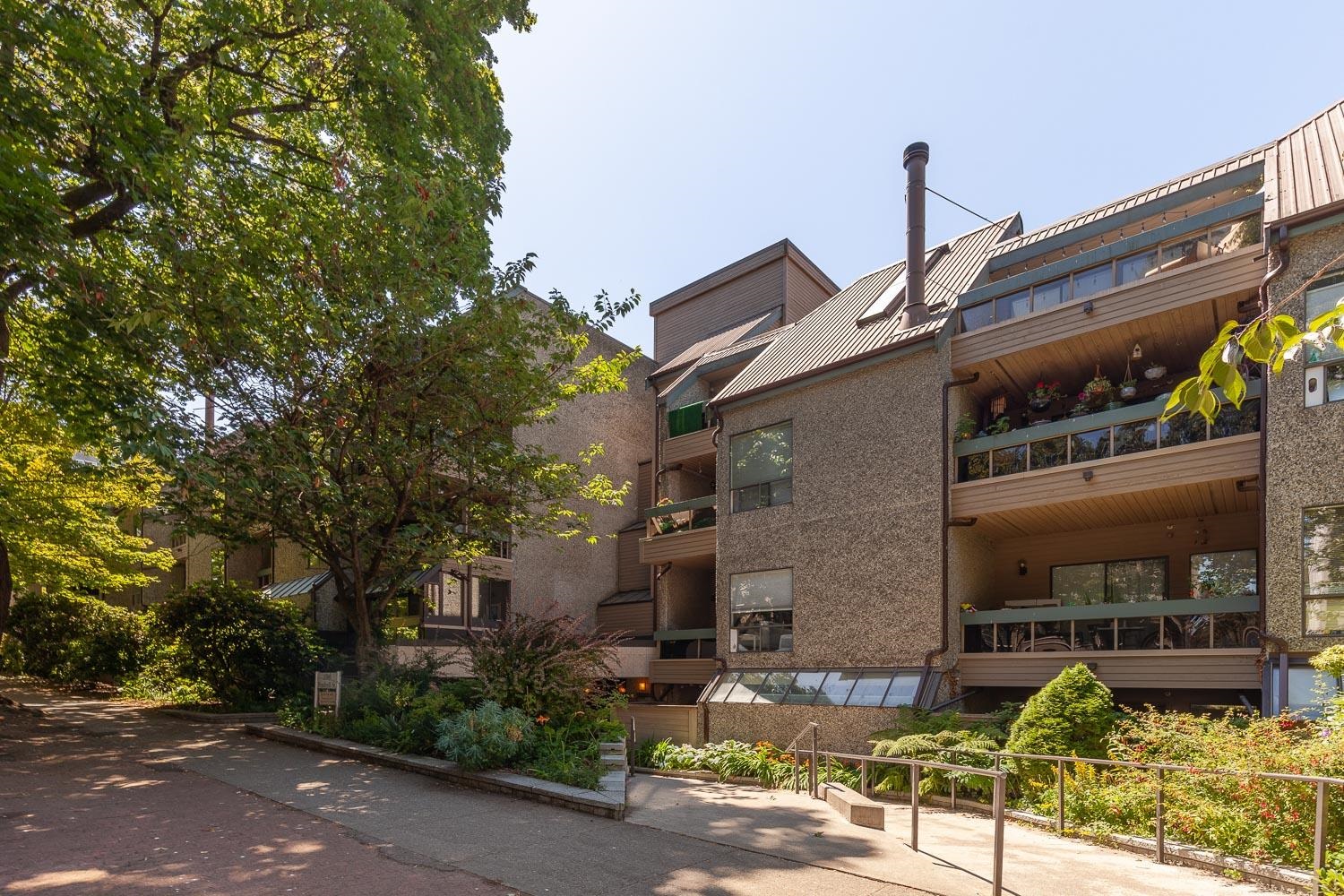 216-1500 Pendrell Street, Vancouver, BC, V6G 3A5