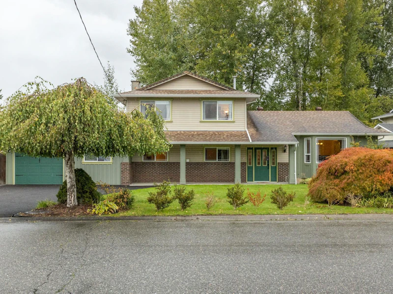 3253 268th Street, Langley BC V4W 3G6