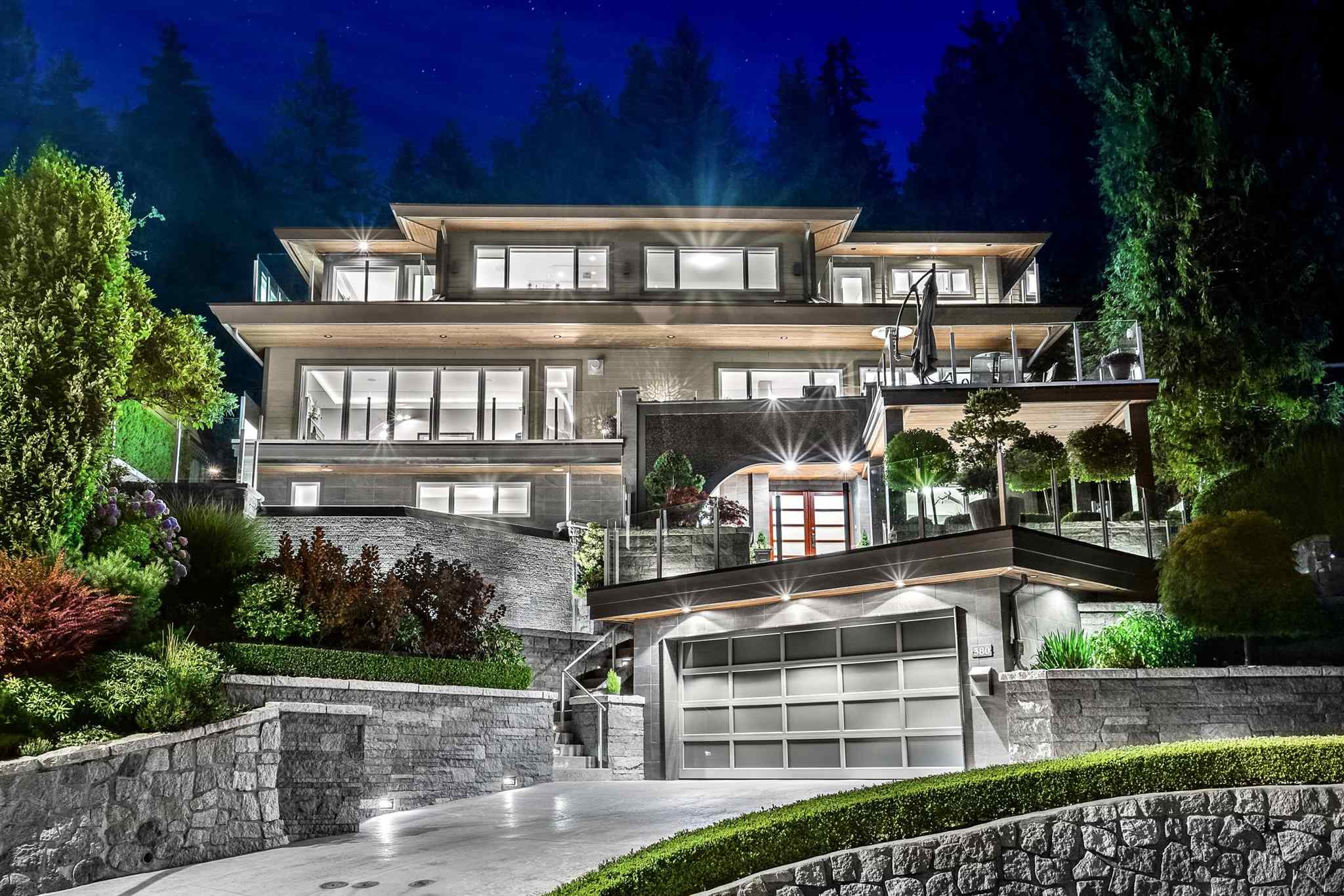 380 Newdale Court, North Vancouver, BC, V7N 3H4