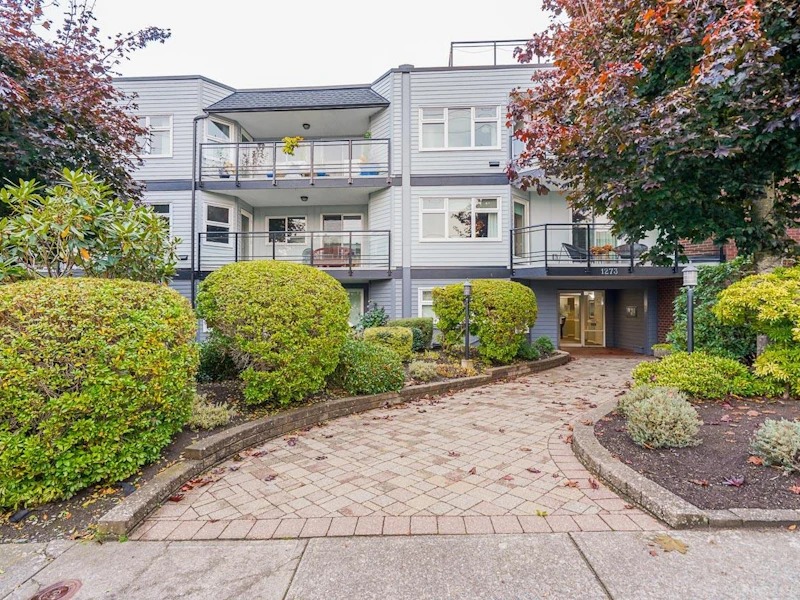302 - 1273 Merklin Street, Surrey BC V4B 4B8