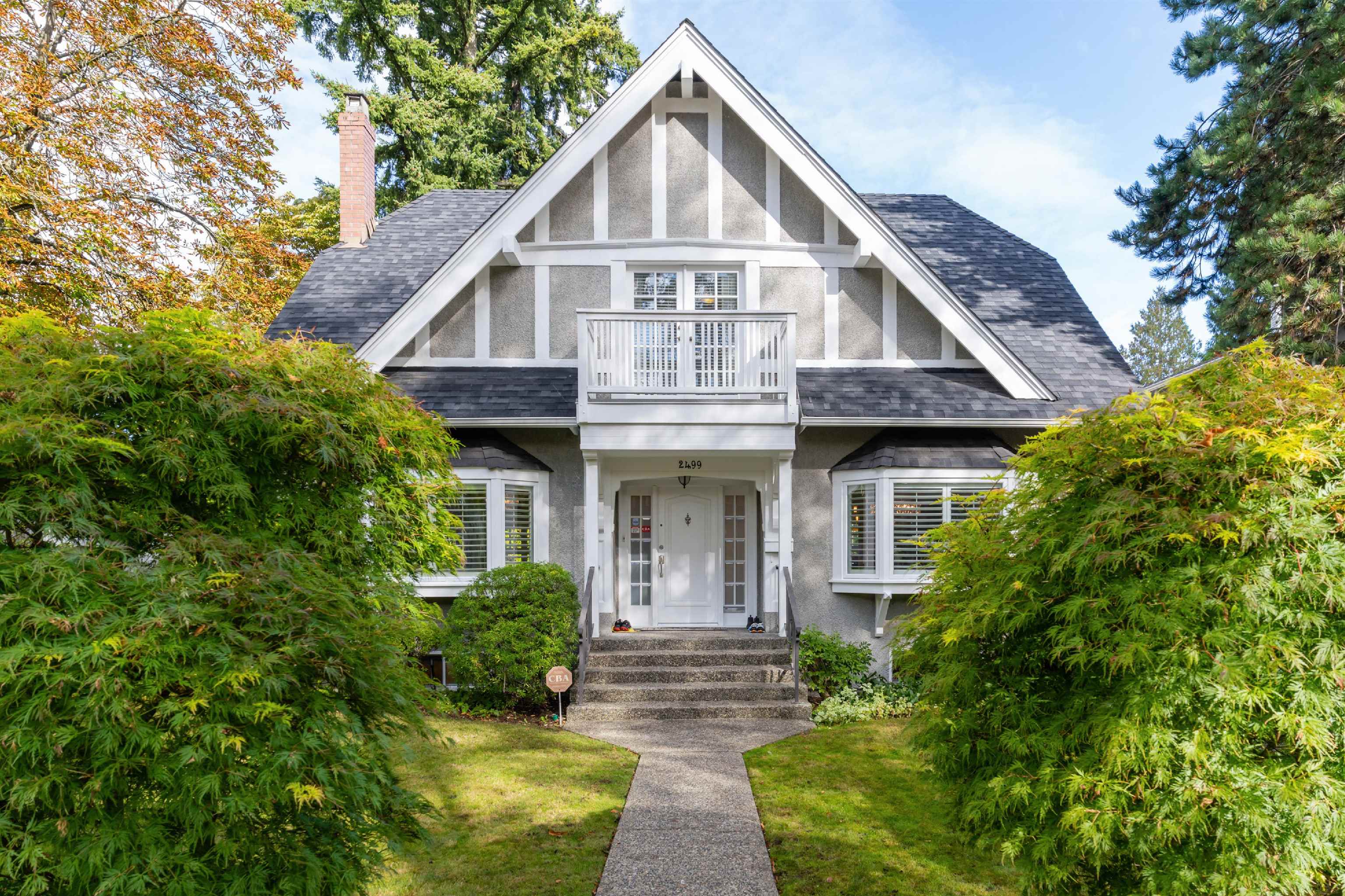 2499 W 35th Avenue, Vancouver, BC, V6M 1J7