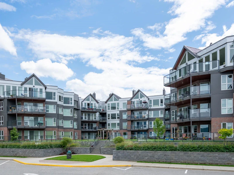 218 - 378 Esplanade Avenue, Harrison Hot Springs BC V0M 1A3