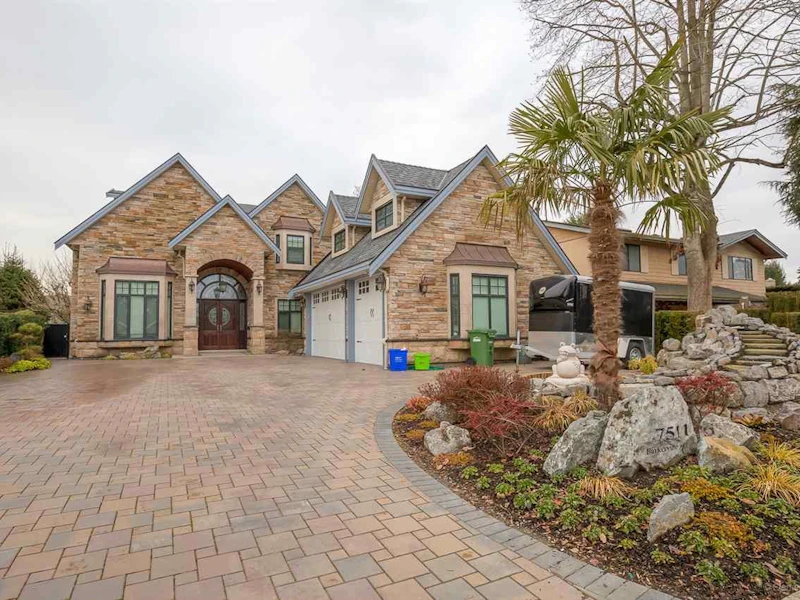 7511 Barkerville Court, Richmond BC V7A 1K8