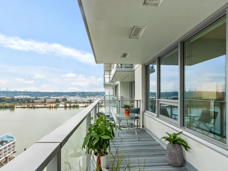2006 - 988 Quayside Drive, New Westminster BC