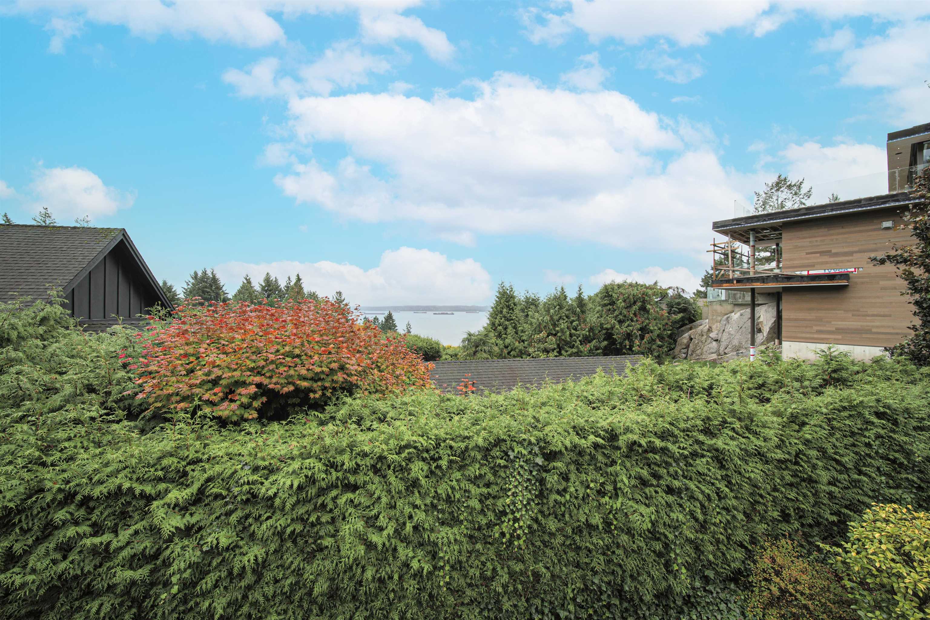 4030 Ripple Road, West Vancouver, BC, V7V 3K9