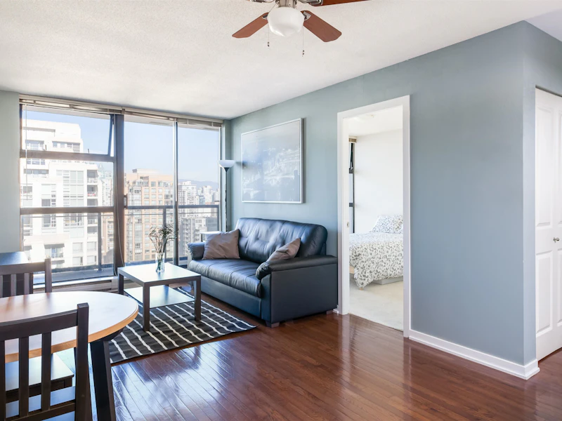 2302 - 1295 Richards Street, Vancouver BC V6B 1B7