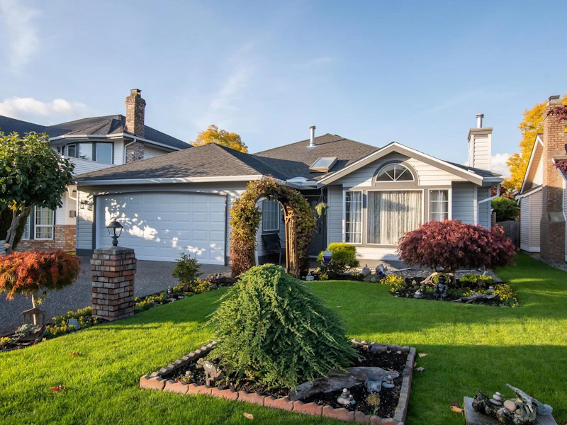 6135 48a Avenue, Delta BC V4K 1Y7