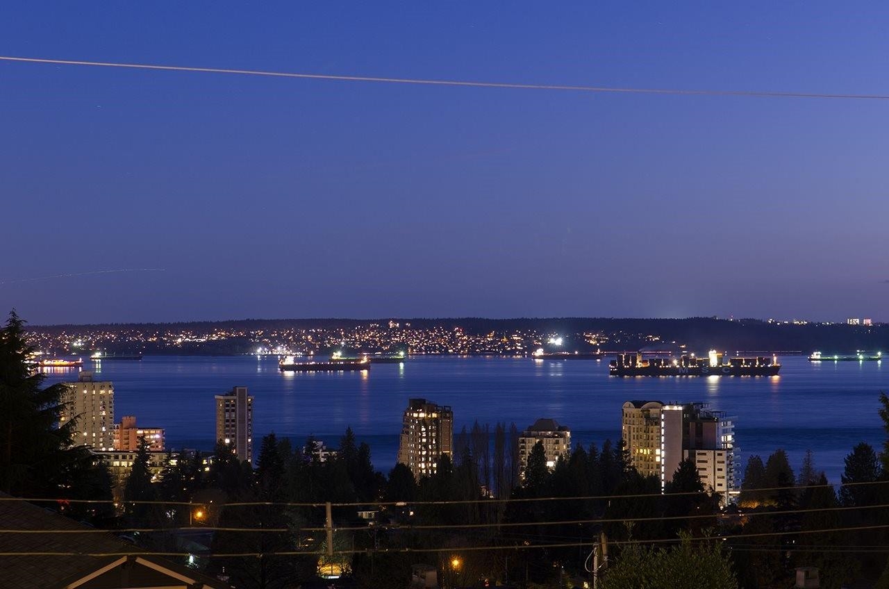2109 Nelson Avenue, West Vancouver, BC, V7V 2P6