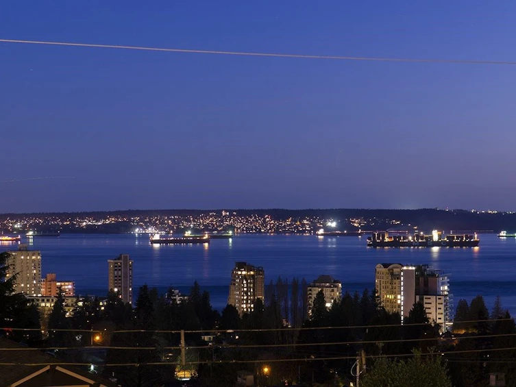 2109 Nelson Avenue, West Vancouver, BC, V7V 2P6