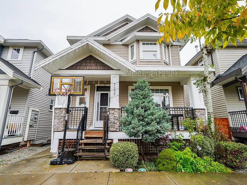 7055 144b Street, Surrey BC V3S 8H4
