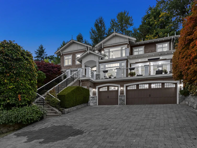 2353 Orchard Lane, West Vancouver, BC, V7V 4X6