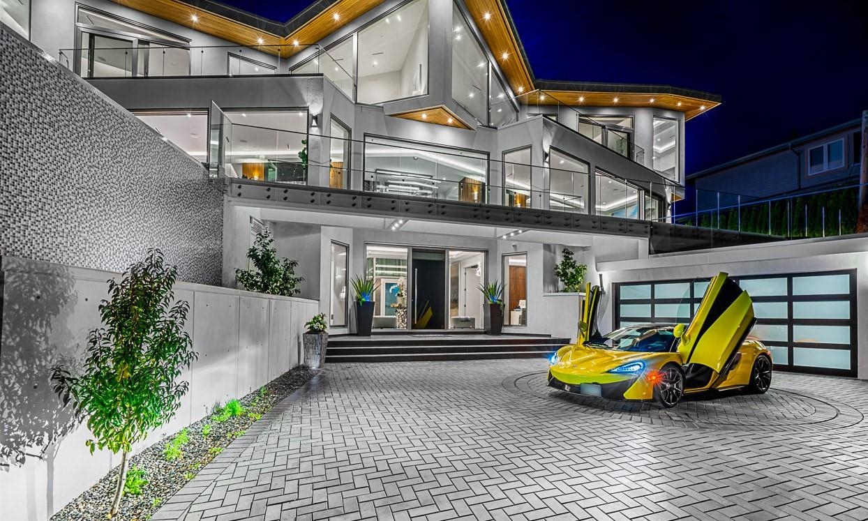 4129 Burkehill Road, West Vancouver, BC, V7V 3M3
