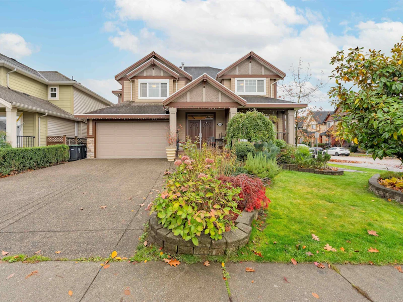 19608 73a Avenue, Langley BC V2Y 3C3